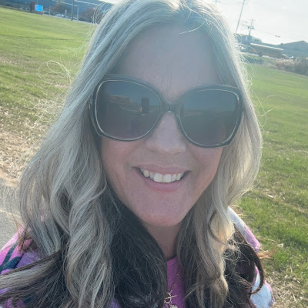 Meet your Posher, Traci